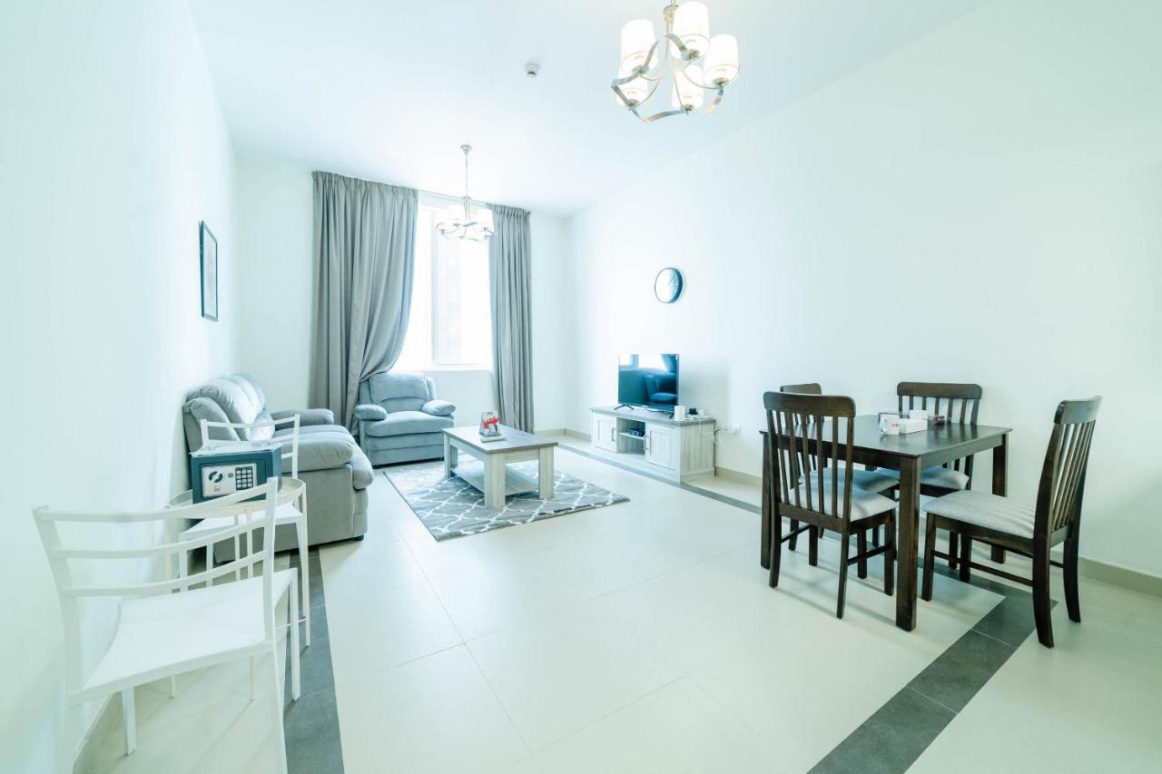 Oyo 590 Najma Tower, One Bedrooms Apartments, Sports Dubai